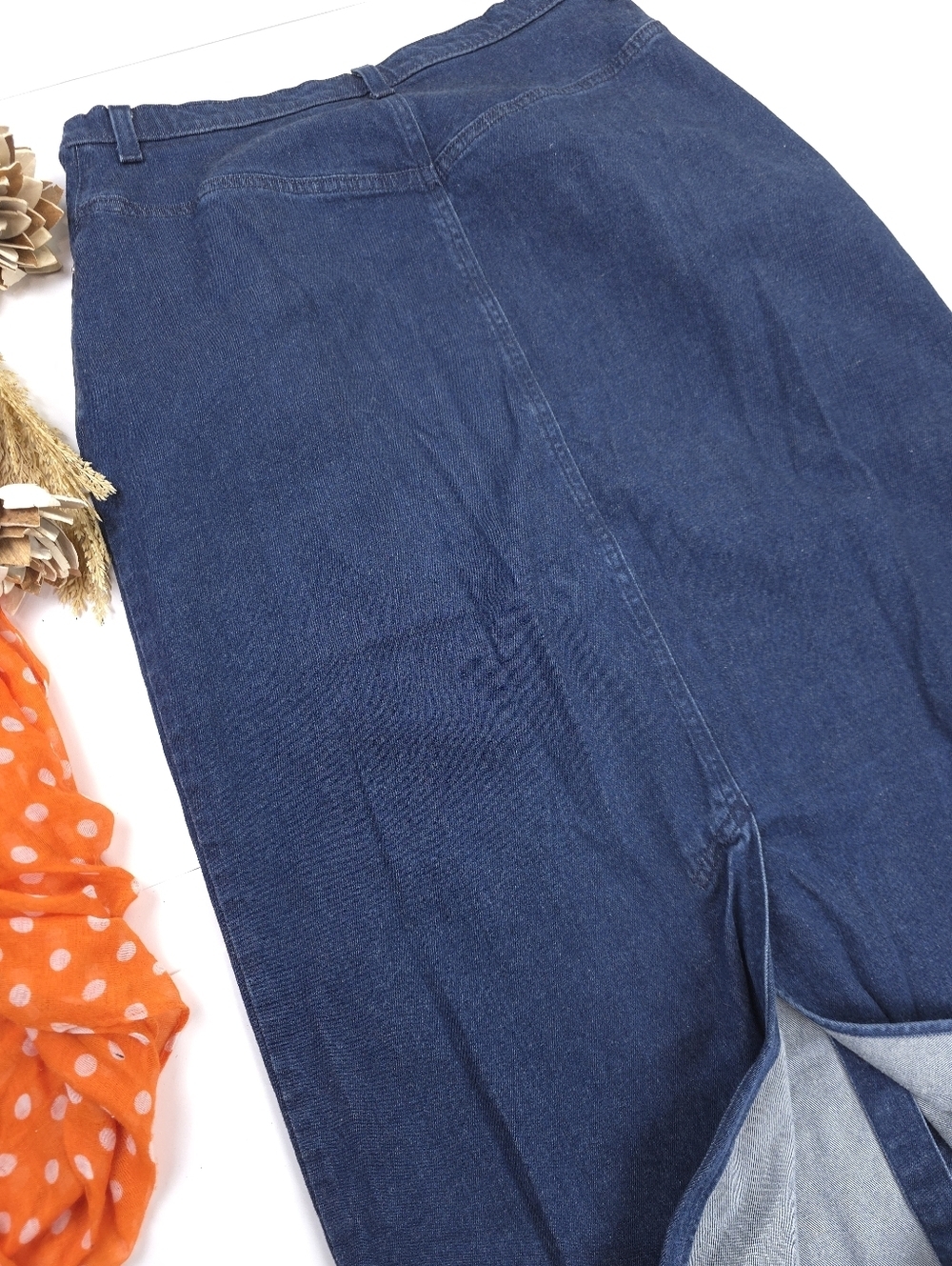 Classic Button-Front Denim Skirt - Dark Blue - Picture 9 of 12